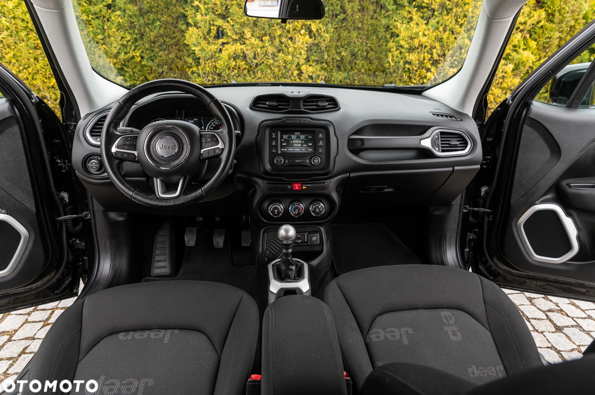 Jeep Renegade 1.4 MultiAir Longitude - 23