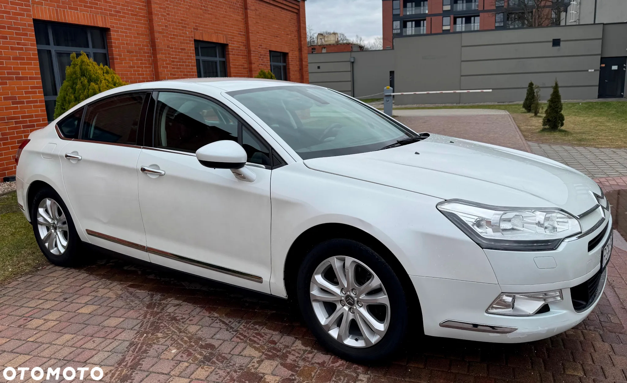 Citroën C5 2.0 HDi Exclusive - 21