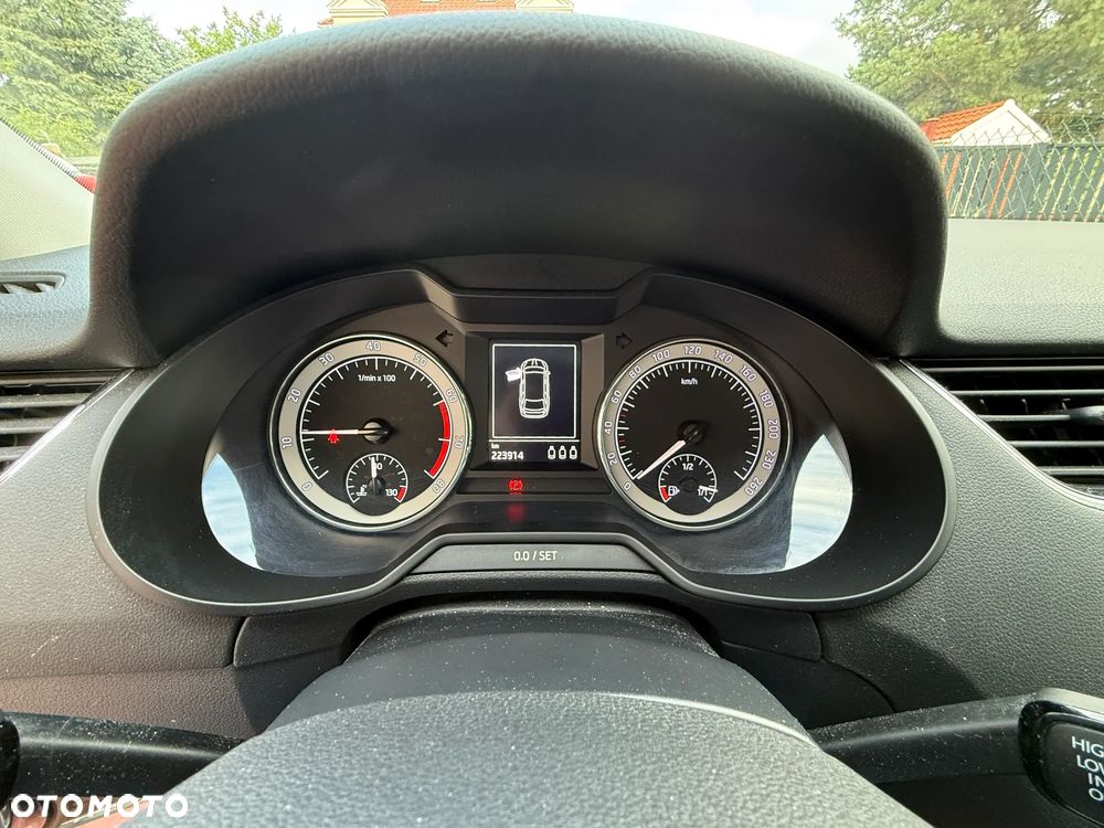 Skoda Octavia 1.5 TSI ACT Style DSG - 12