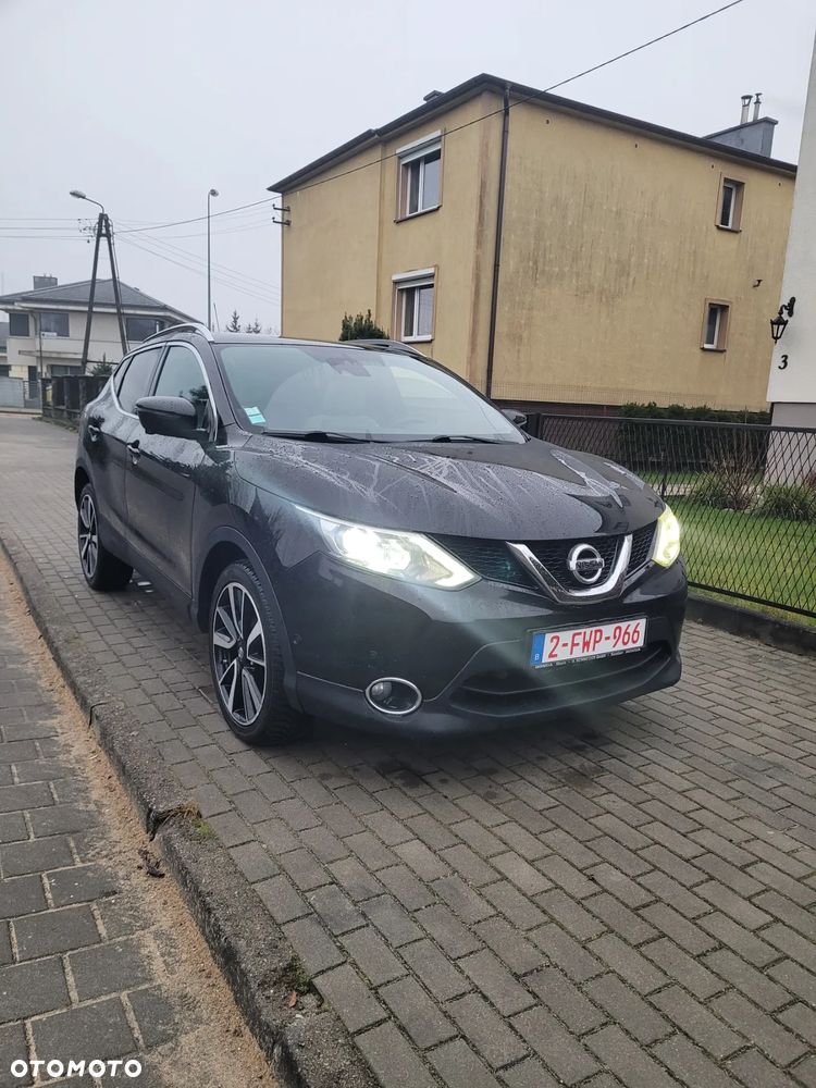 Nissan Qashqai 1.6 dCi Xtronic TEKNA+ - 1