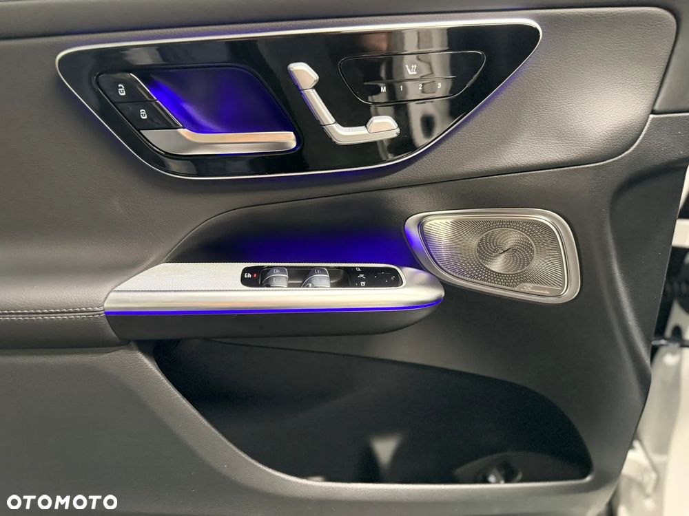 Mercedes-Benz GLC - 13