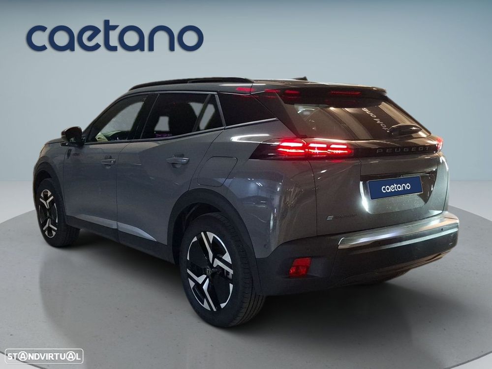 Peugeot e-2008 54 kWh Allure - 5