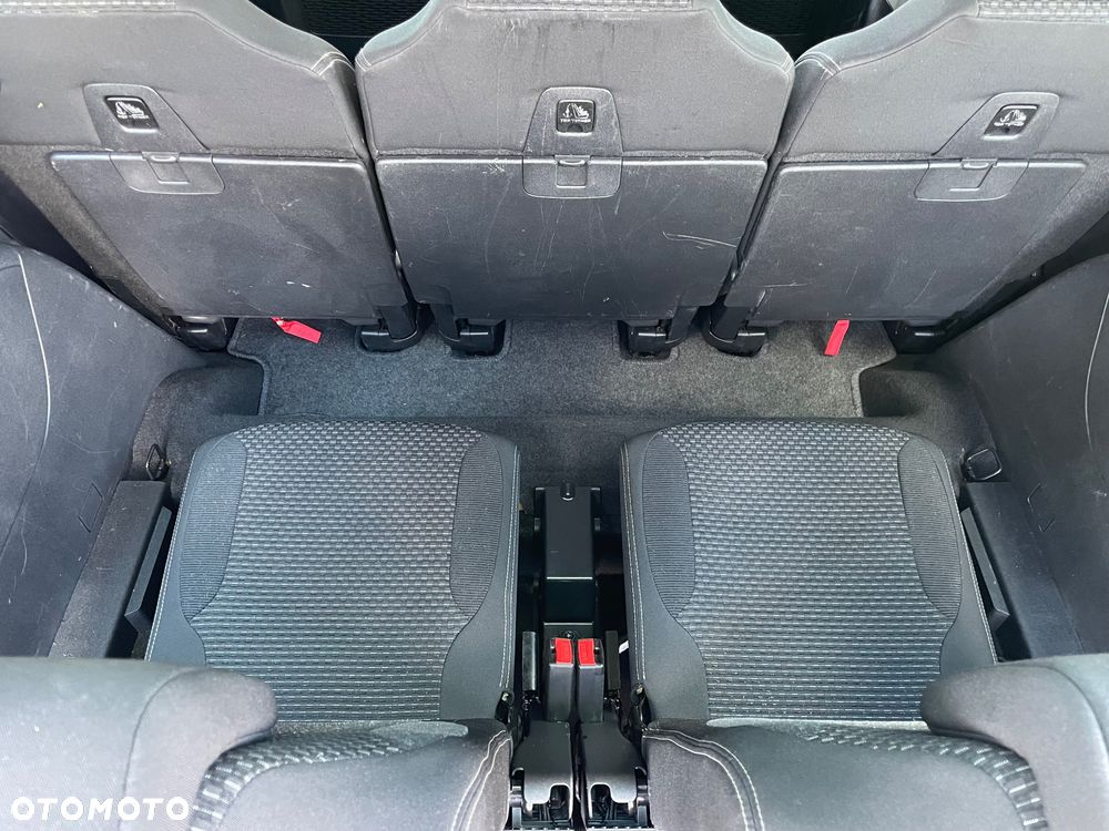 Citroën C4 Grand Picasso - 16