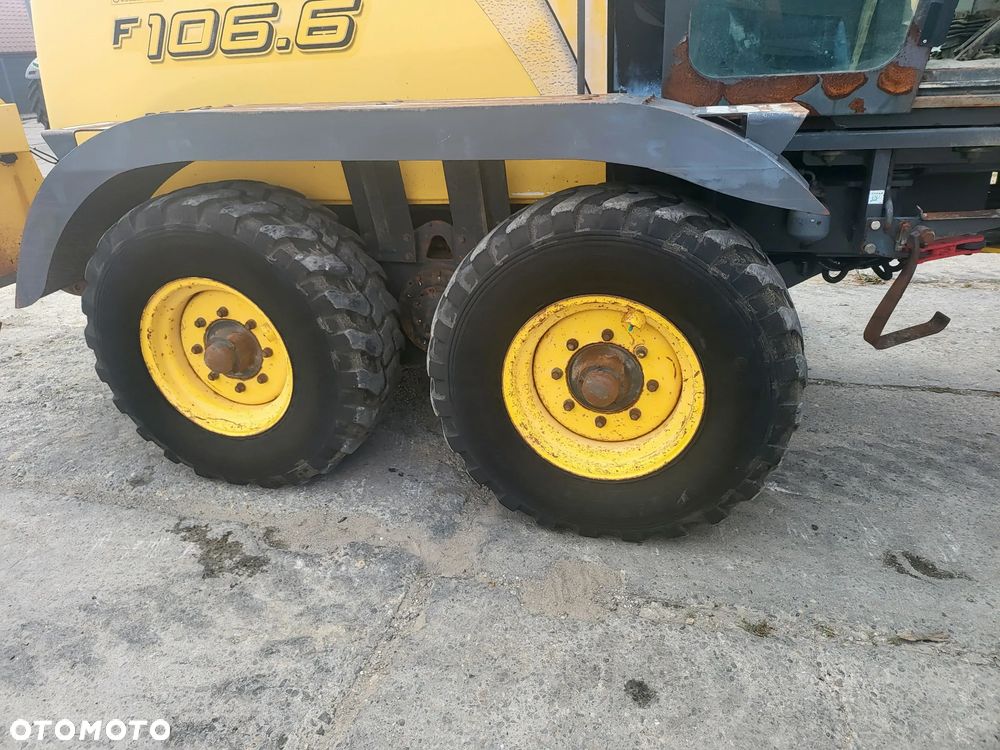 New Holland F106.6 - 8