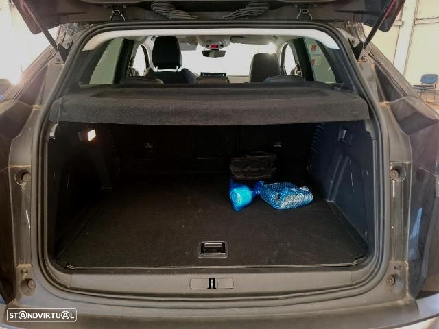 Peugeot 3008 1.6 Hybrid Allure Pack e-EAT8 - 7