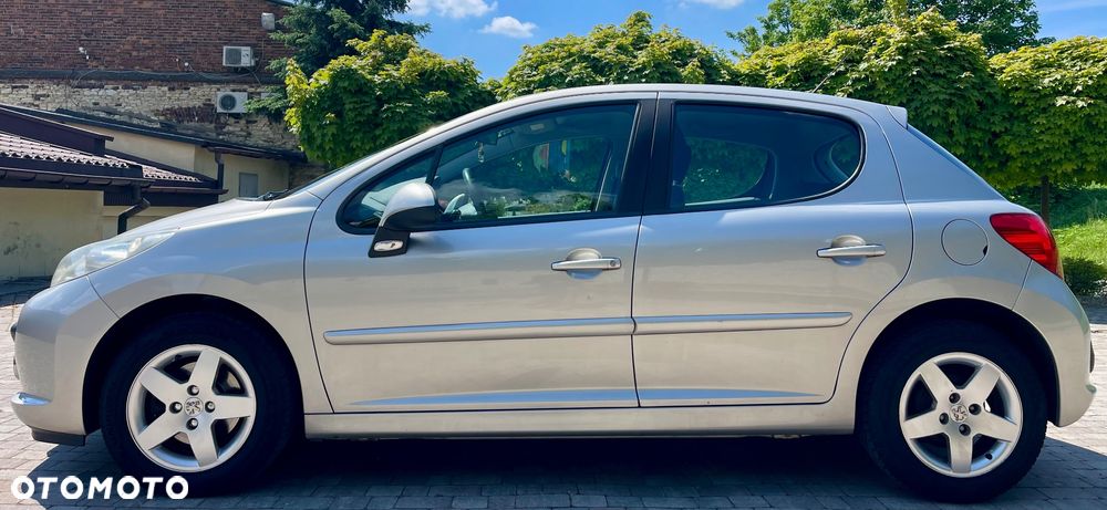 Peugeot 207 1.4 16V Trendy - 2