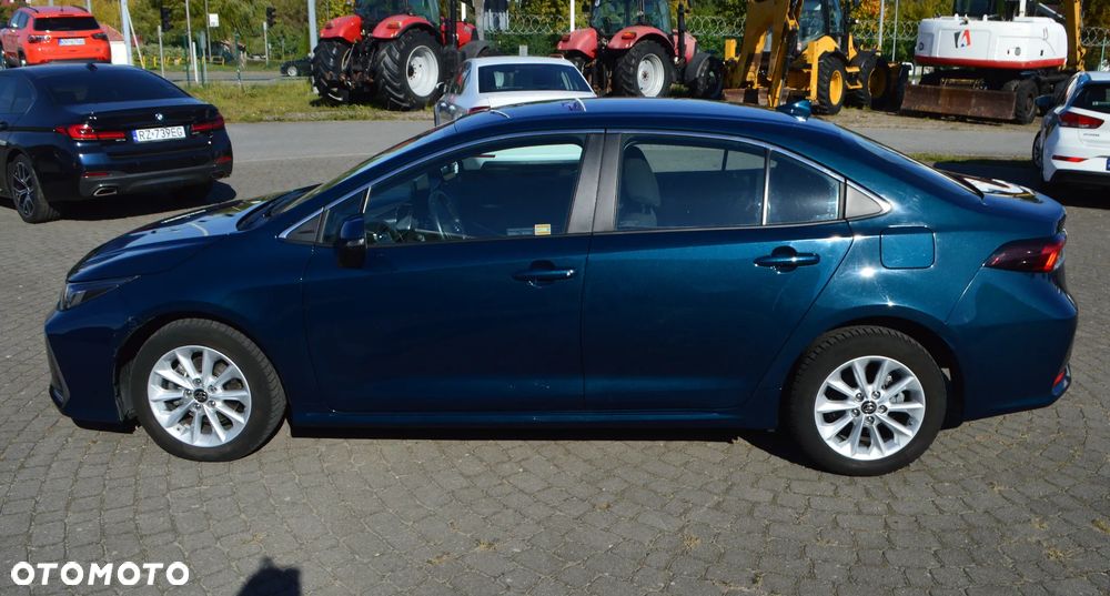 Toyota Corolla - 6