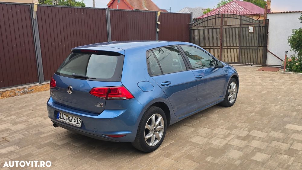 Volkswagen Golf 1.6 TDI BlueMotion Technology DPF Comfortline - 3