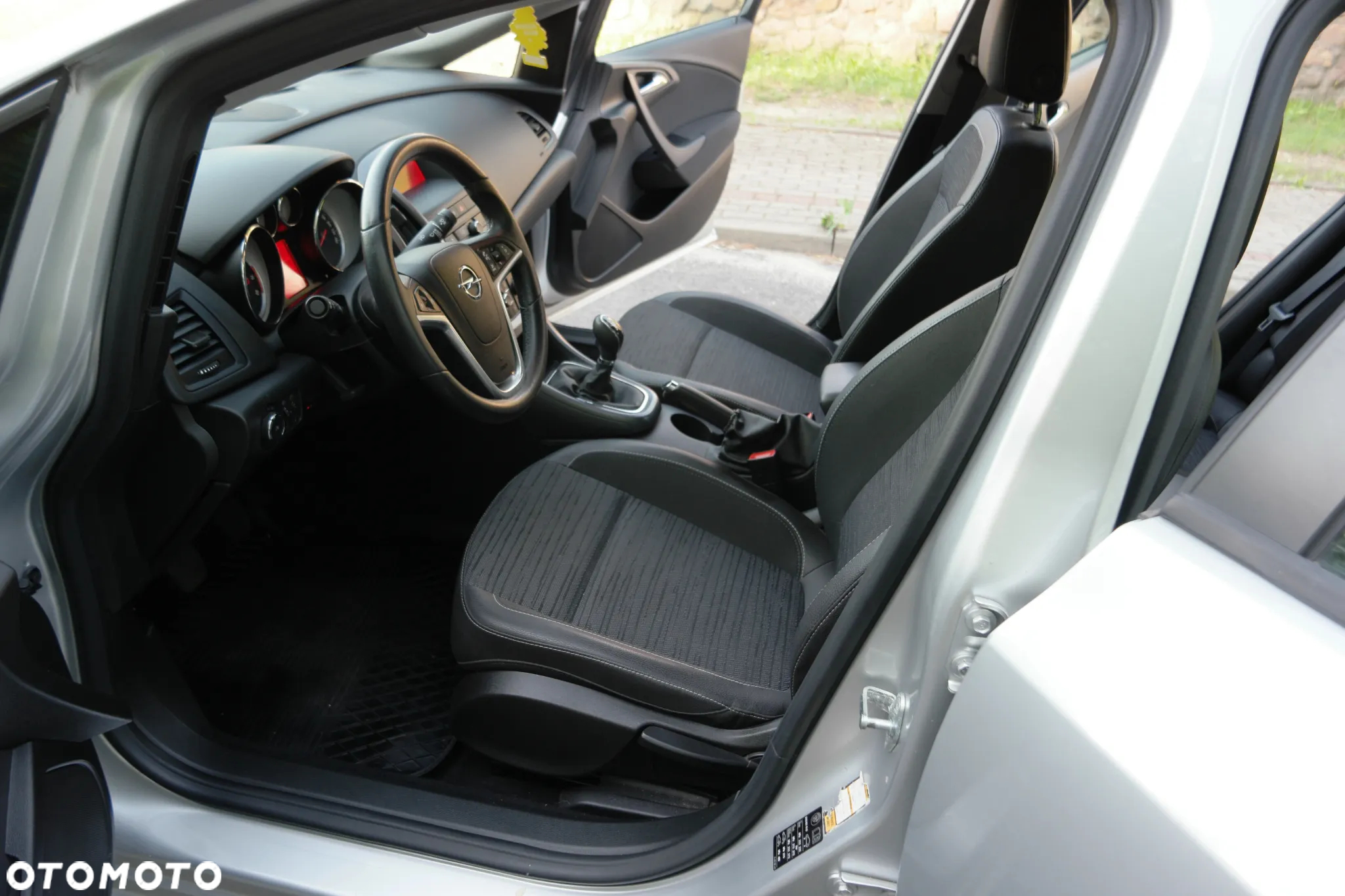 Opel Astra - 18