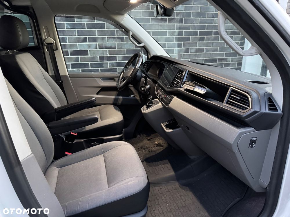 Volkswagen Transporter - 22