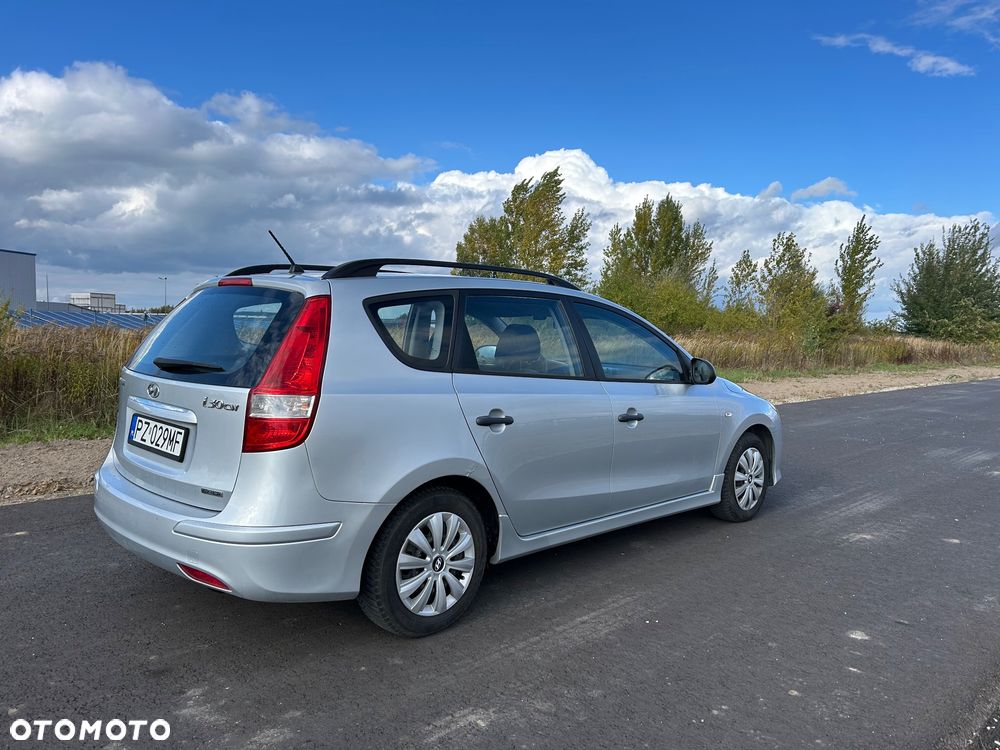 Hyundai I30 2010 photo 5