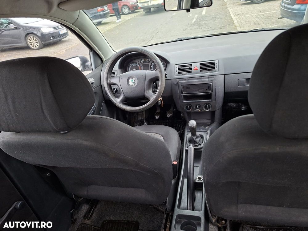 Skoda Fabia - 6