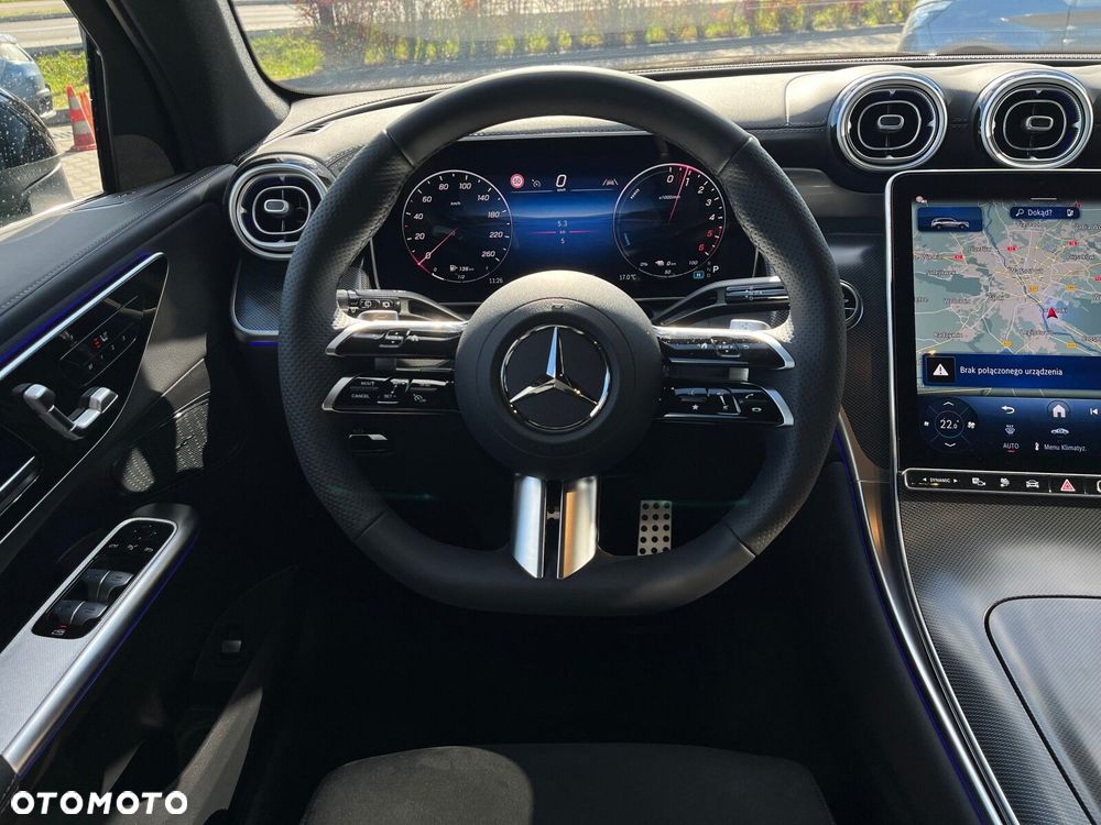 Mercedes-Benz GLC - 13