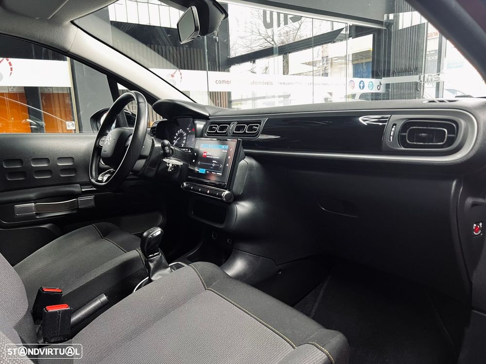 Citroën C3 1.2 PureTech Shine - 10