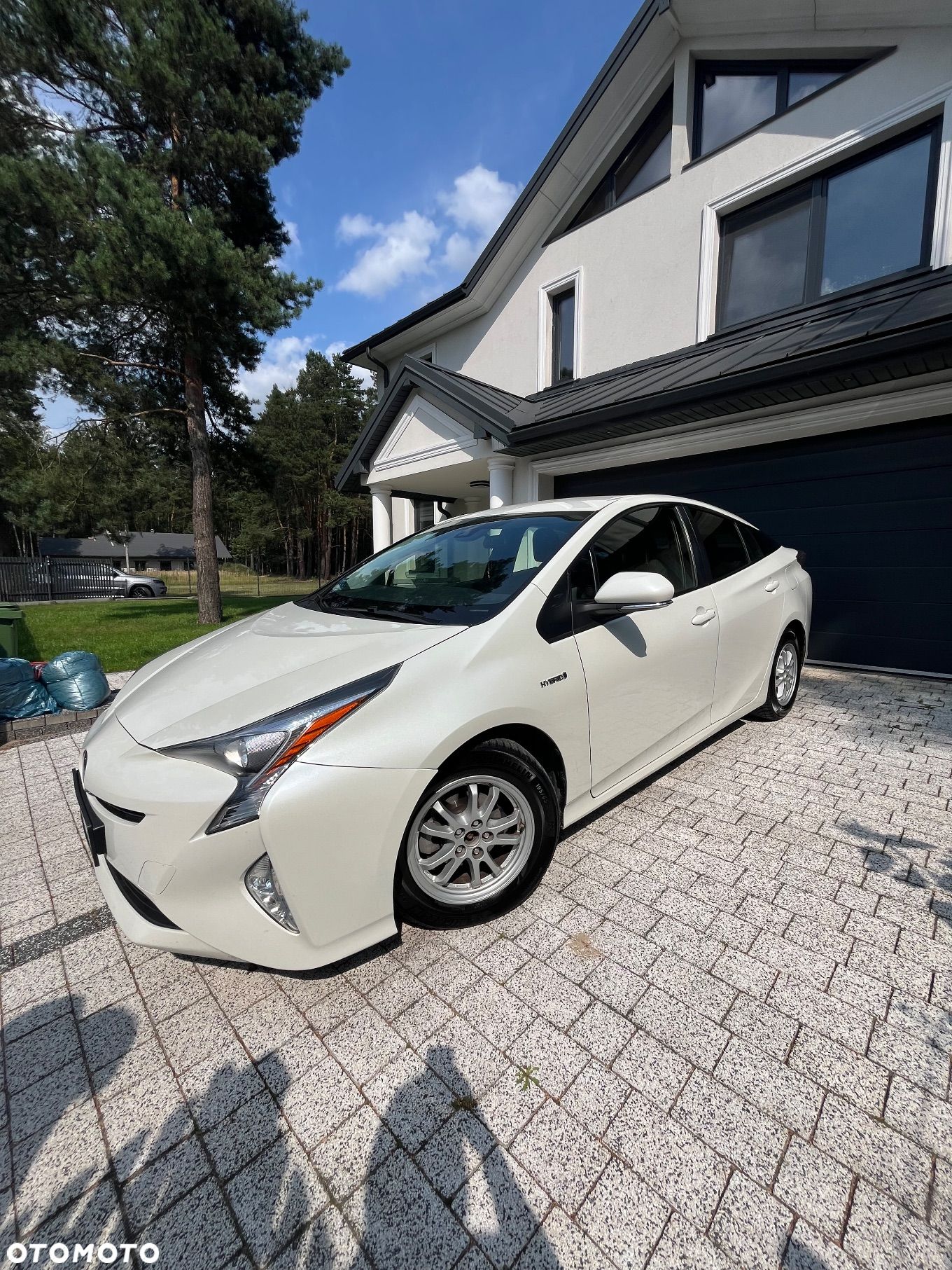 Toyota Prius 1.8 Hybrid Active - 1