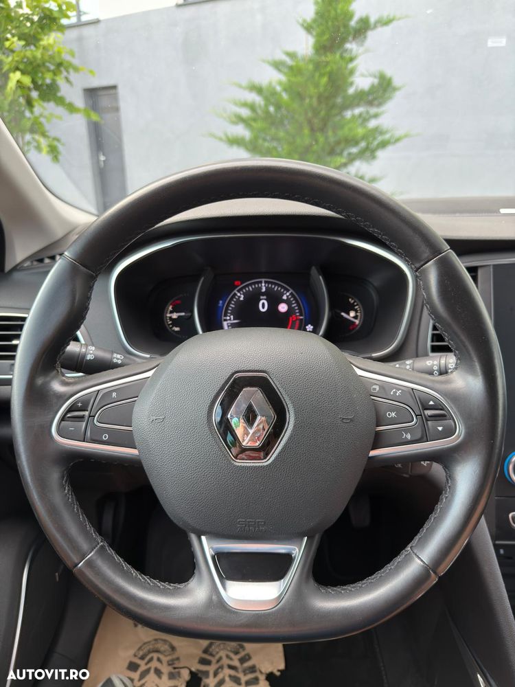 Renault Megane - 17