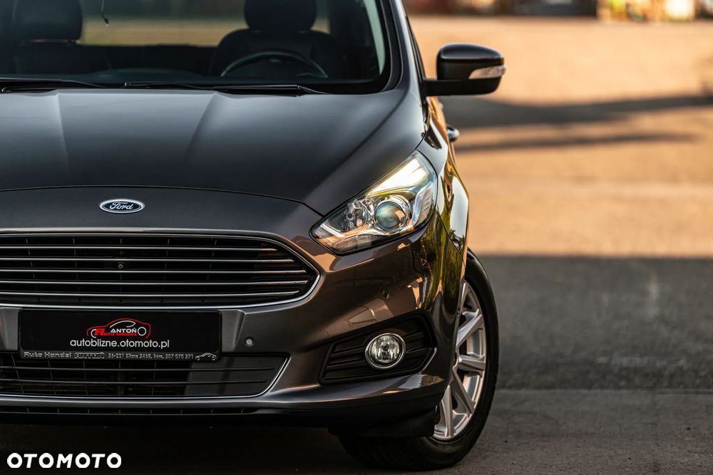 Ford S-Max 2.0 TDCi Titanium - 11