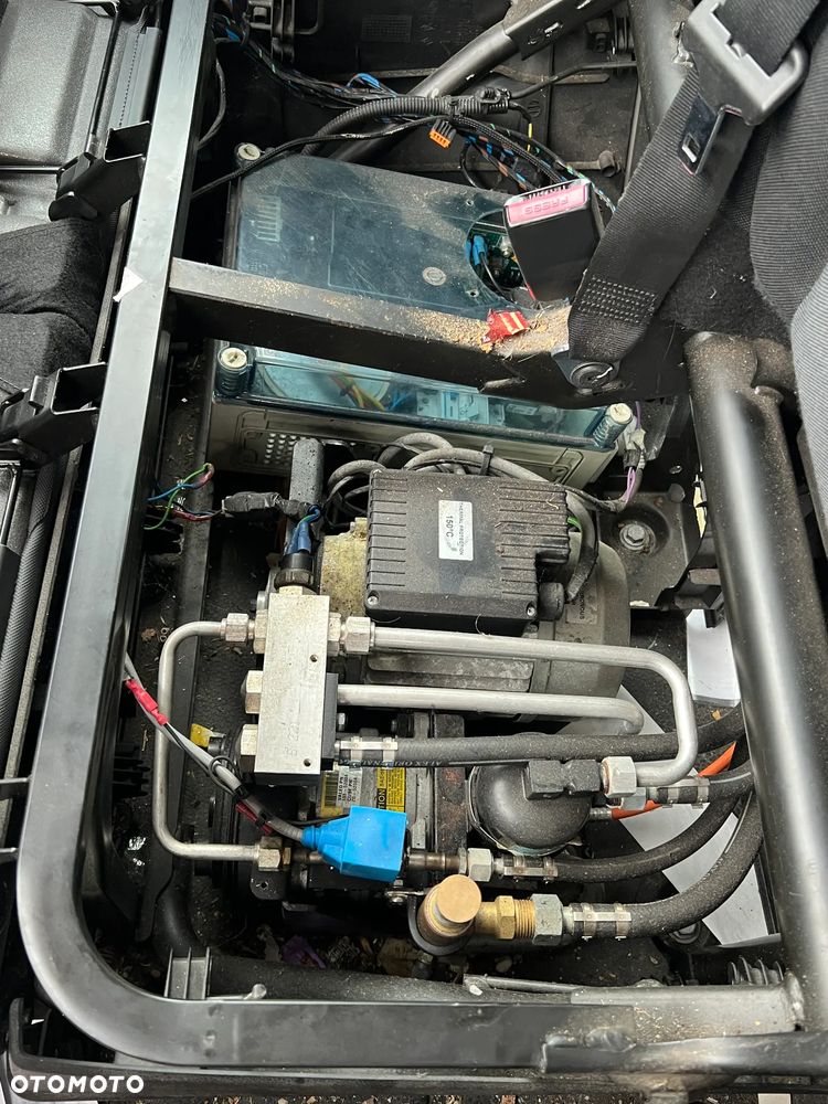 Nissan NV400 - 40