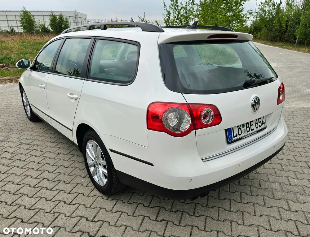 Volkswagen Passat ver-variant-2-0-tdi-trendline - 18