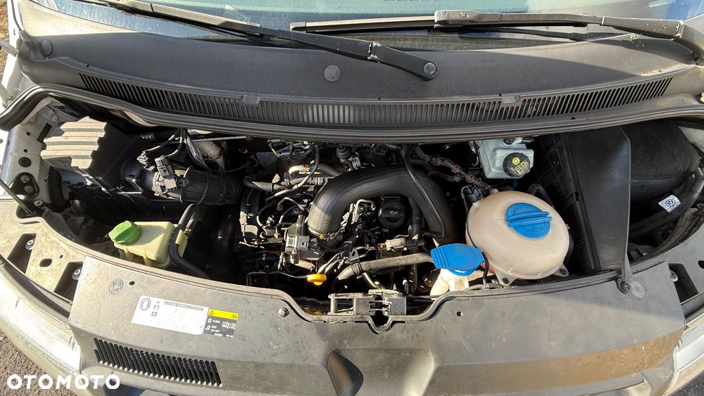 Volkswagen Transporter T5 - 19