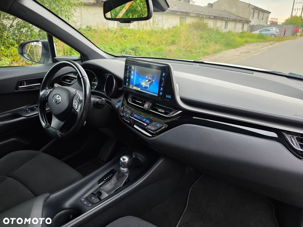 Toyota C-HR 1.8 Hybrid Premium - 10