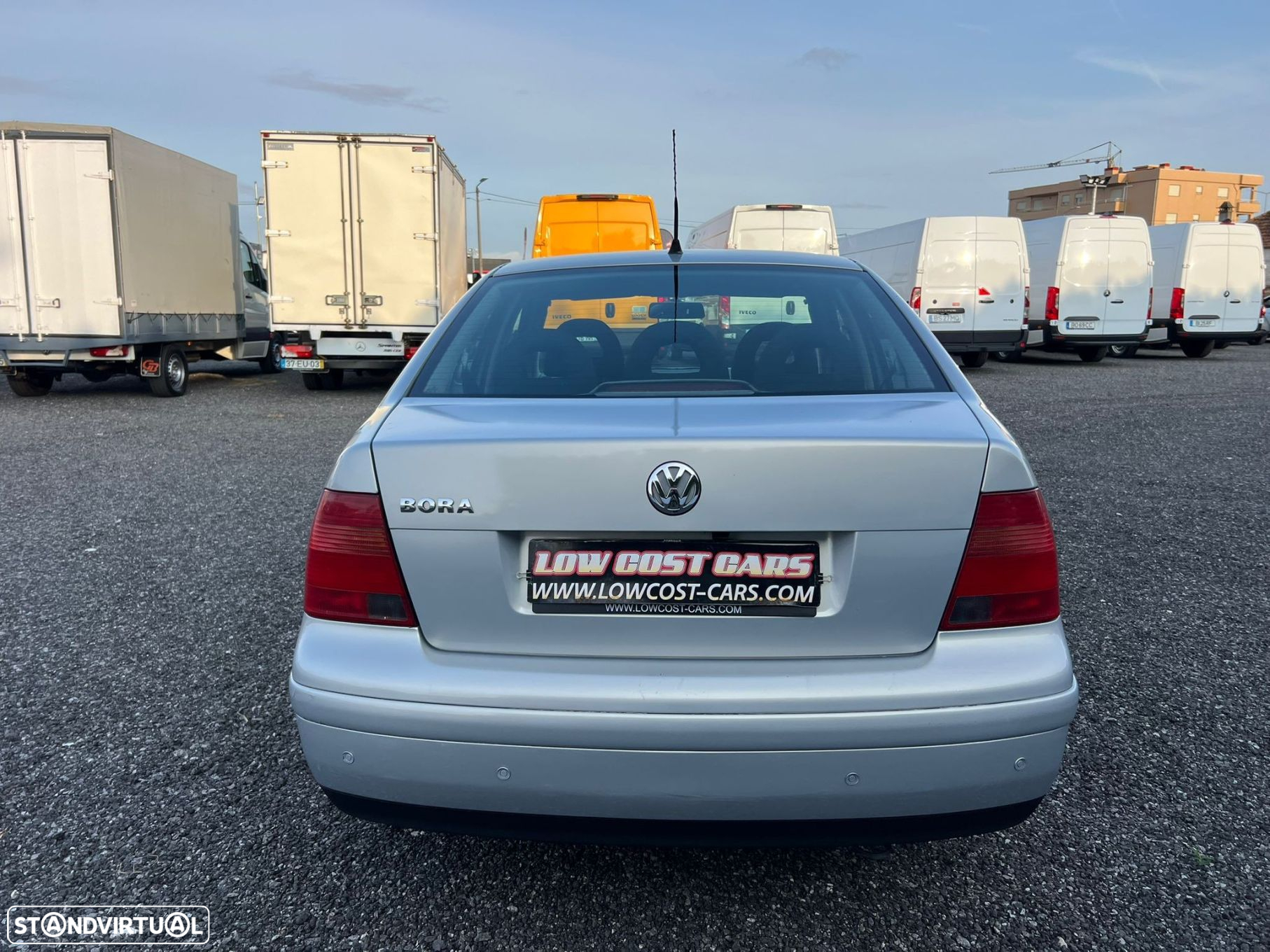 VW Bora 1.9 TDi Highline - 10