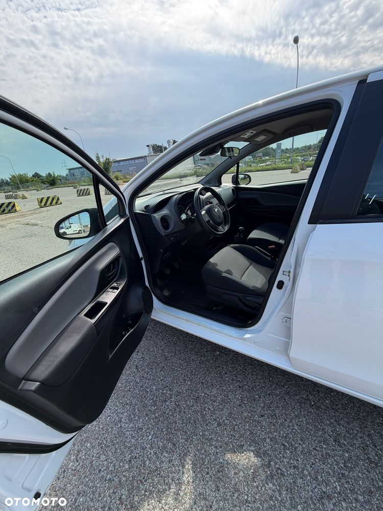 Toyota Yaris 1.5 Active - 8