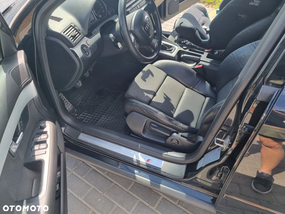 Audi A4 Avant - 6