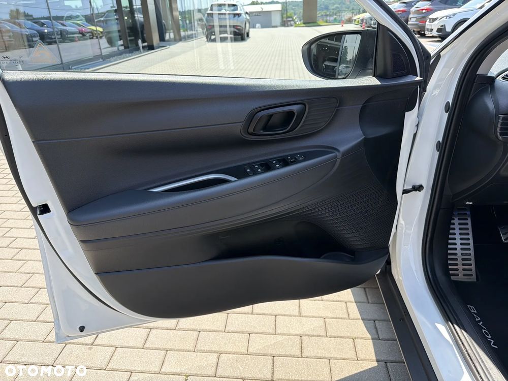 Hyundai Bayon 1.0 T-GDI Smart - 11