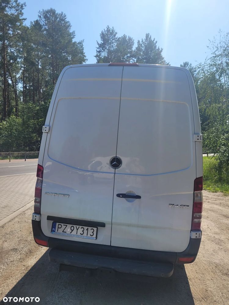 Mercedes-Benz Sprinter - 10