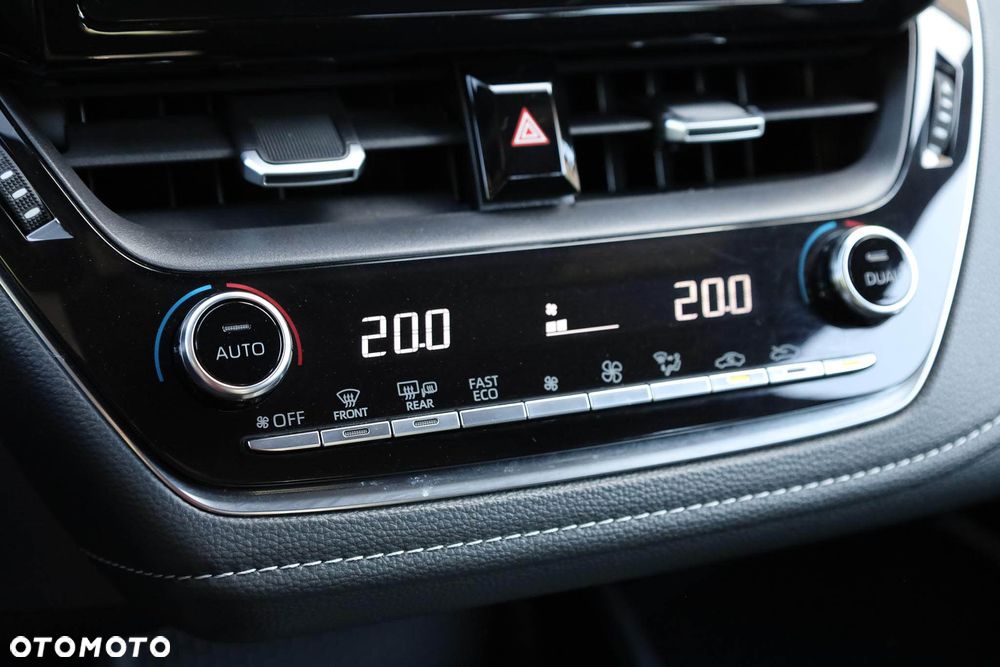 Toyota Corolla 1.8 Hybrid GPF Comfort - 23