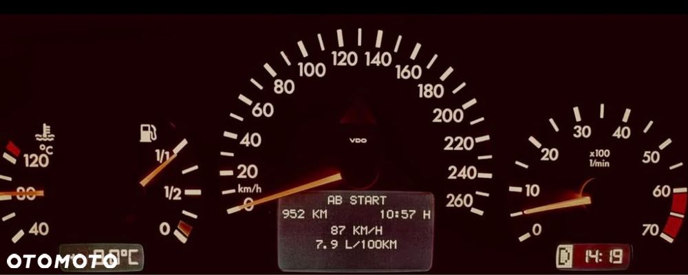 Mercedes-Benz CLK - 6