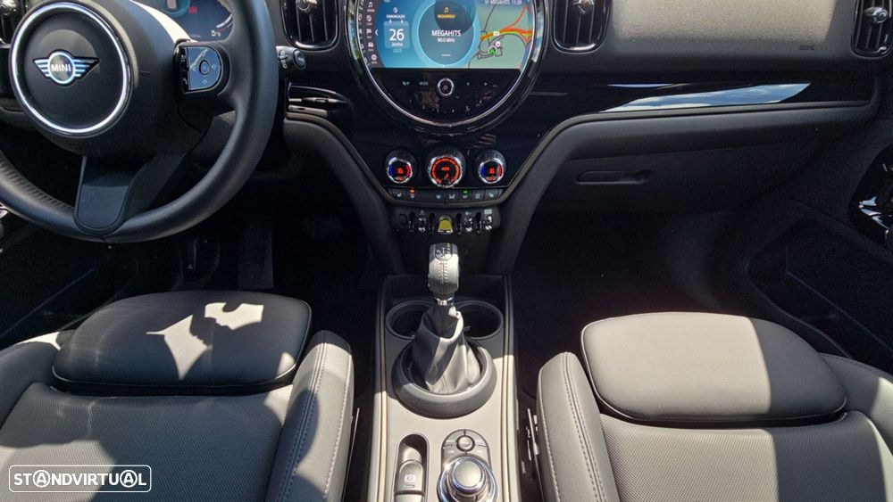 MINI Countryman Cooper SE ALL4 Classic Auto - 13