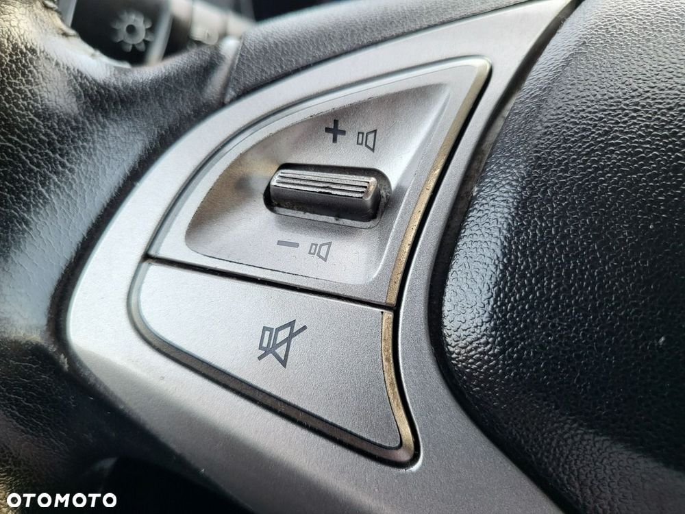 Hyundai ix20 - 32