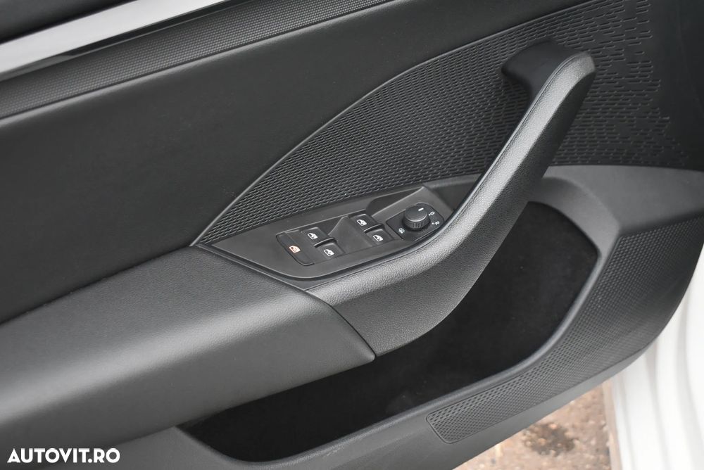 Skoda Octavia 2.0 TDI DSG Ambition - 10