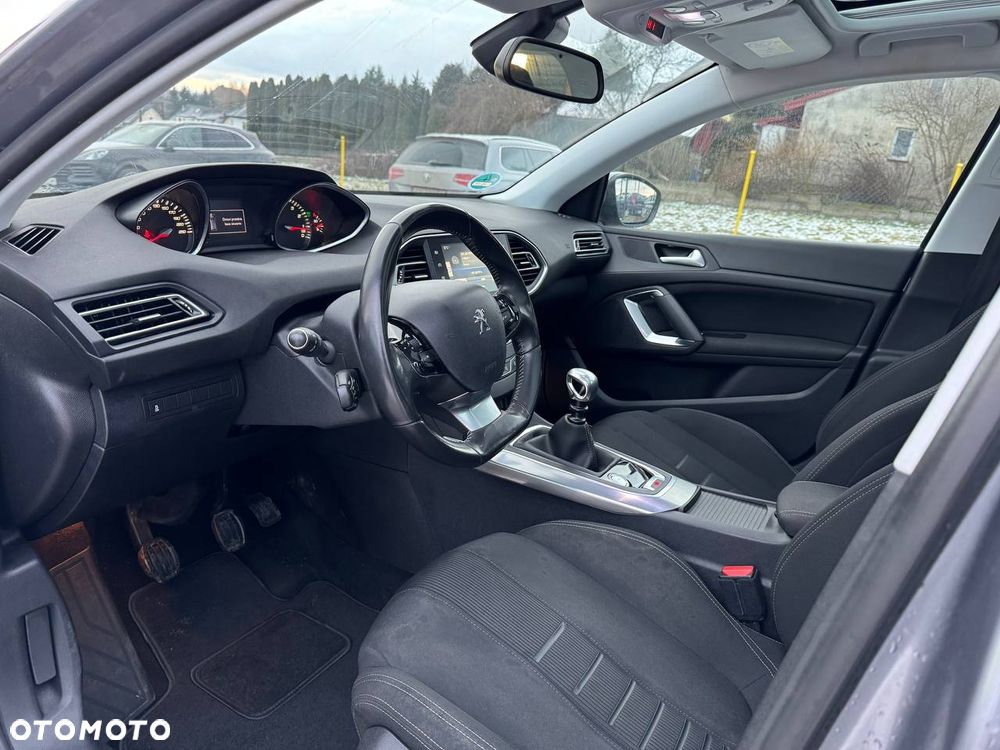 Peugeot 308 125 THP Active - 20