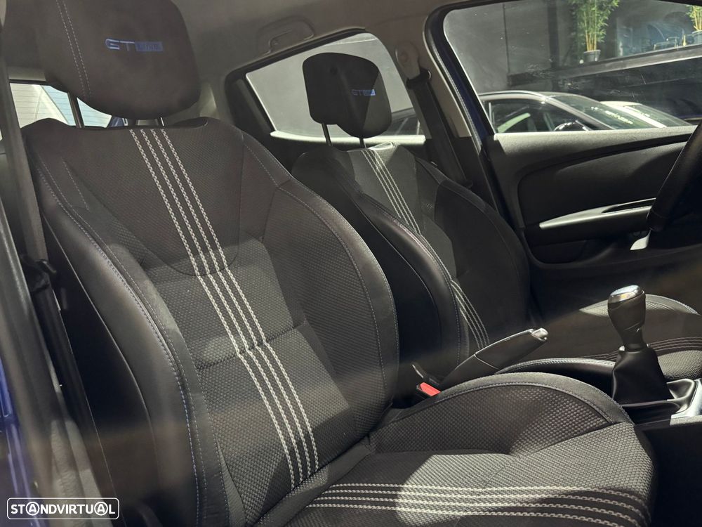 Renault Clio 1.0 TCe RS Line - 12