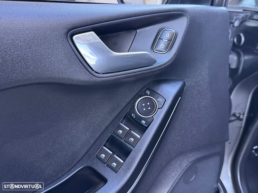 Ford Fiesta 1.0 EcoBoost ST-Line - 12