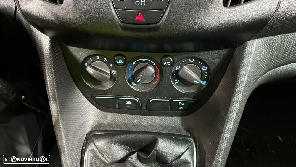 Ford Transit Connect L1 1.5 TDCi 100cv - 10