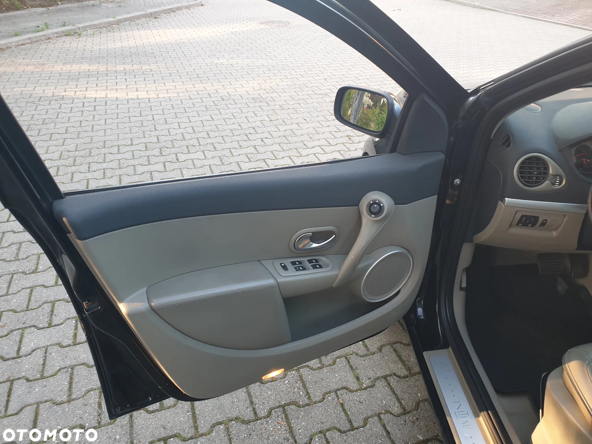 Renault Clio - 13