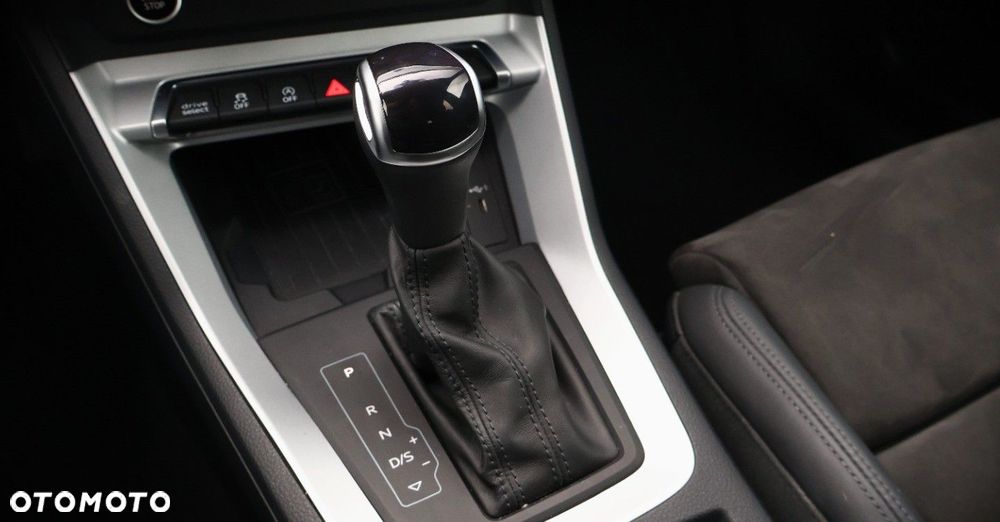 Audi Q3 Sportback - 28