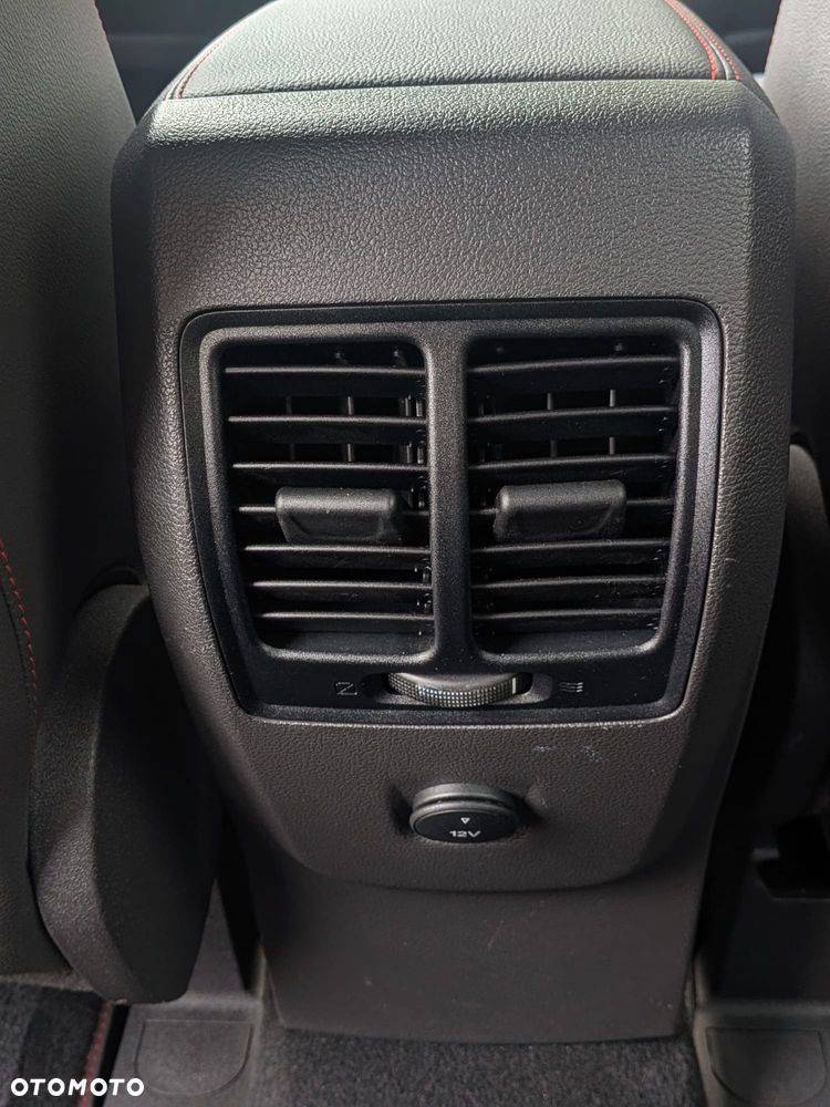 Ford Kuga 2.0 EcoBlue 4x4 ST-LINE - 15