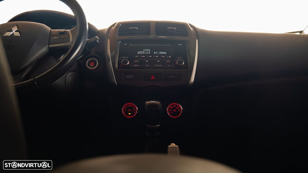 Mitsubishi ASX 1.8 DI-D Intense - 20