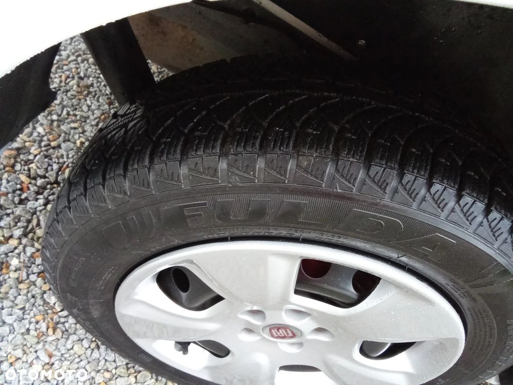 Fiat DOBLO 1.3D m-jet - 32