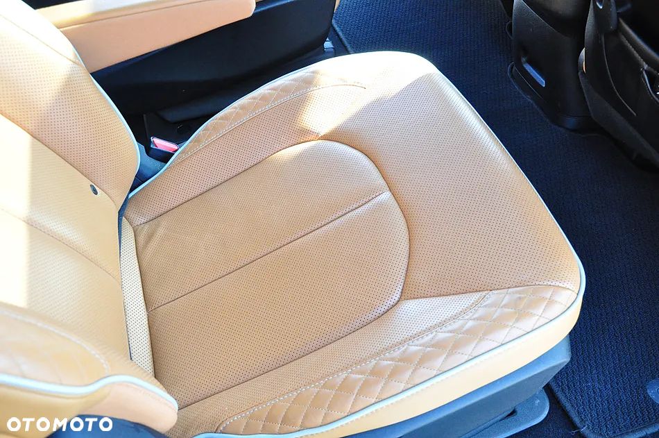 Chrysler Pacifica - 15