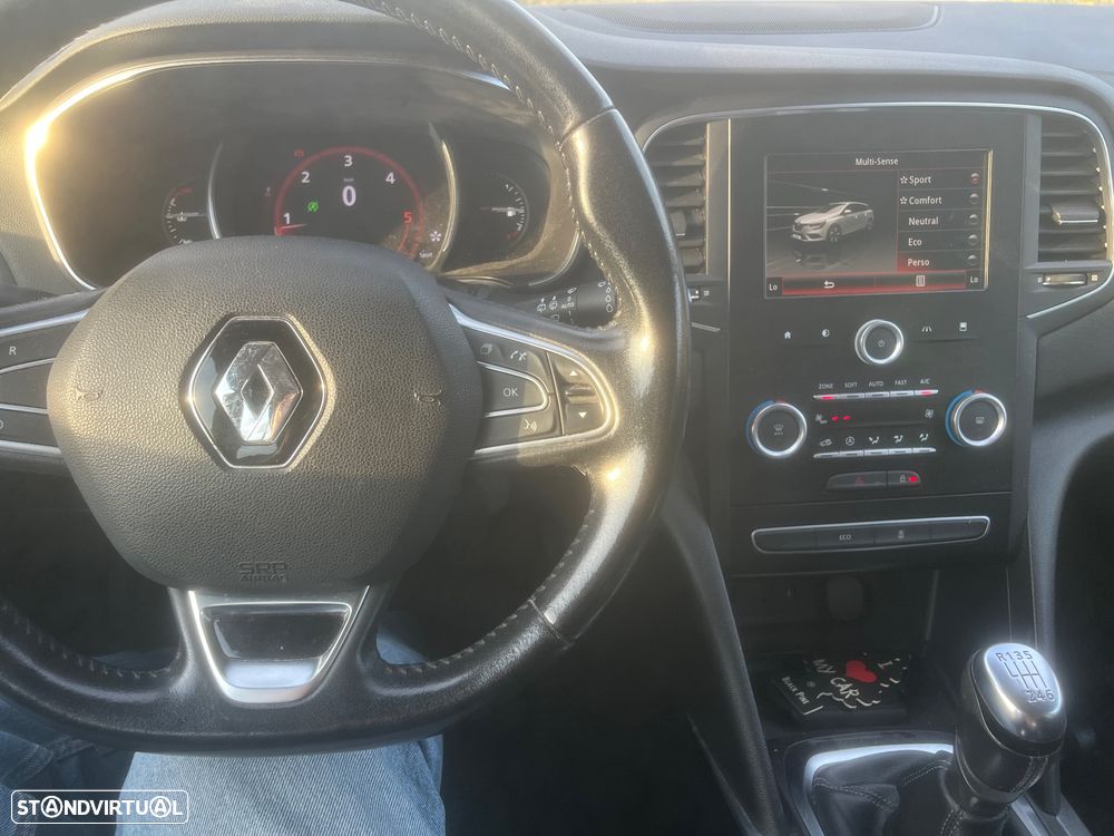 Renault Mégane Sport Tourer 1.5 dCi Dynamique S SS - 6