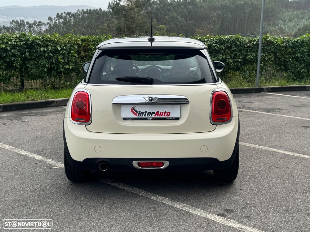 MINI 3 Portas One - 12