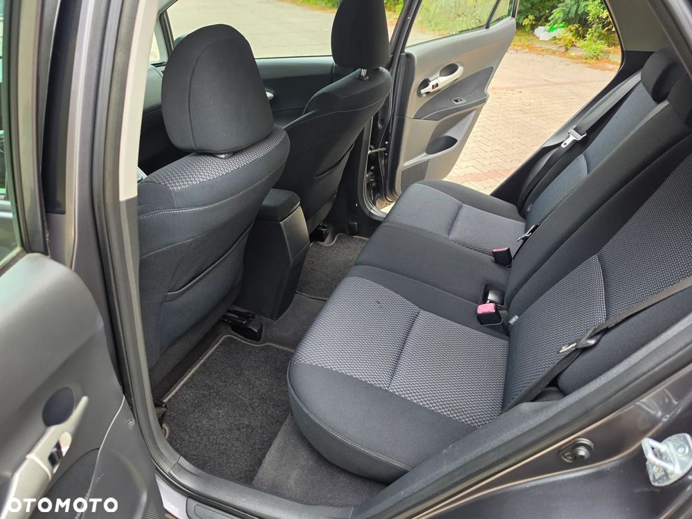 Toyota Auris - 18