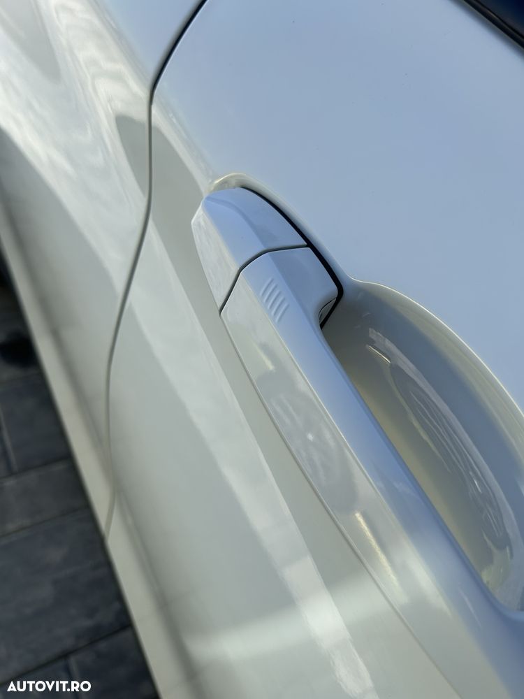 BMW X1 xDrive20i AT - 18