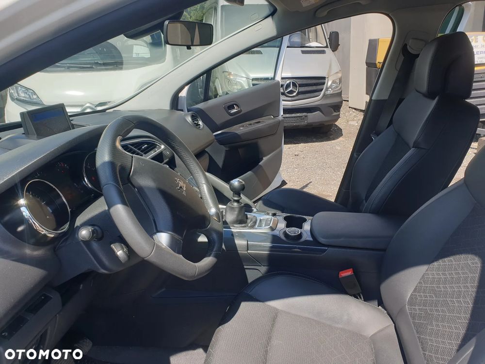 Peugeot 3008 1.6 HDi Access - 14